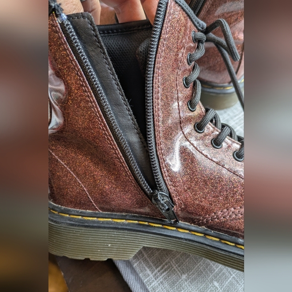 Dr. Martens 1460 Glitter Juniors Ankle Boots. Size 3 - Picture 3 of 11